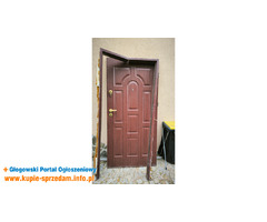 Drzwi zewnętrzne 90
